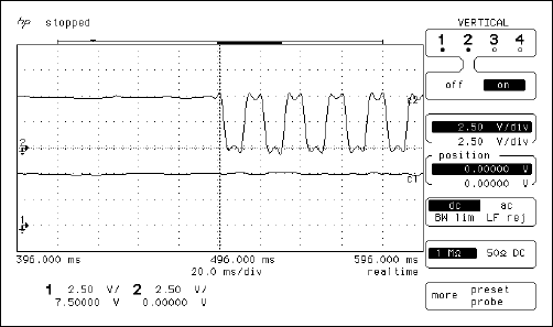 简单的演示如何使用一个DS1232和MicroMonitor,Figure 5. Zoom showing frequence of the ST signal: 1)VCC 2) ST.,第6张