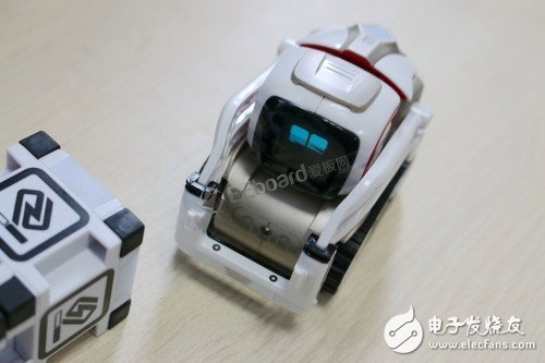 机器人“Cozmo”怎么样看看就知道,机器人“Cozmo”怎么样看看就知道,第4张