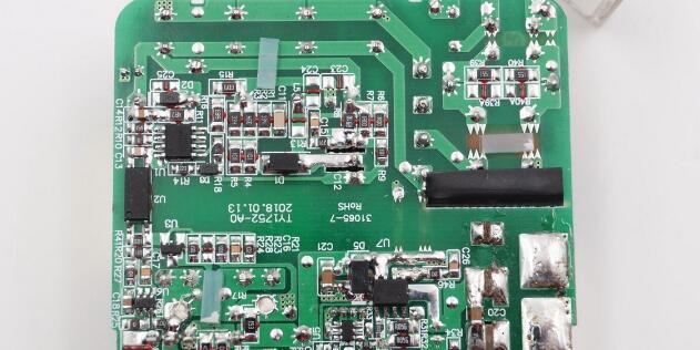 LG充电器怎么样_新款TK-QC3PD深度评测,LG充电器怎么样_新款TK-QC3PD深度评测,第11张