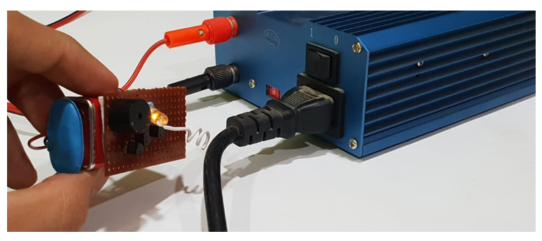 DIY非接触式低成本交流电压检测器,pYYBAGLo6c-AVkd4AARxQCB3XZo450.png,第5张